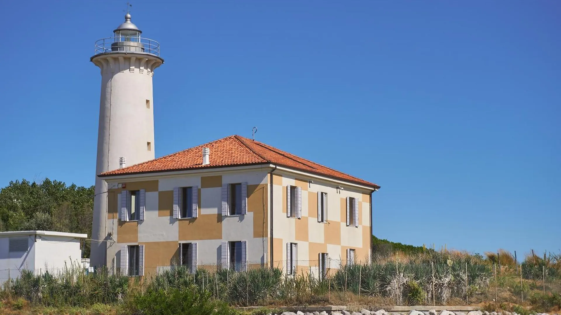 Modern Two-Room Apartment In Bibione